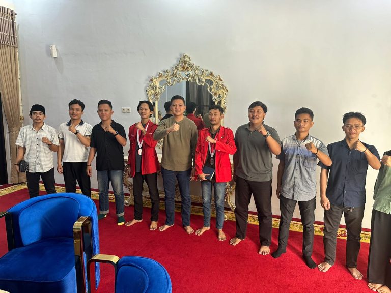 Ketua DPRD Jambi Siap Bergerak Bersama GMNI, Bahas Isu Strategis Daerah